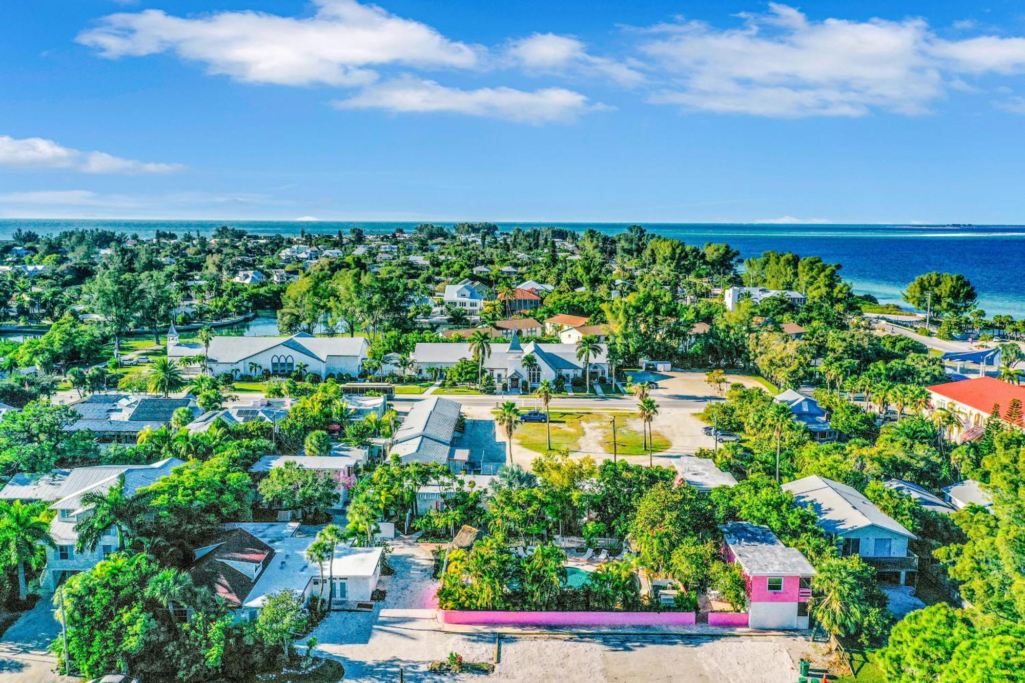 Sunrise Garden Resort Anna Maria Esterno foto